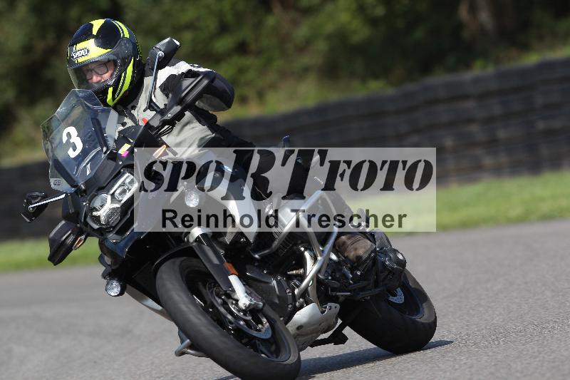 Archiv-2022/57 29.08.2022 Plüss Moto Sport ADR/Einsteiger/3